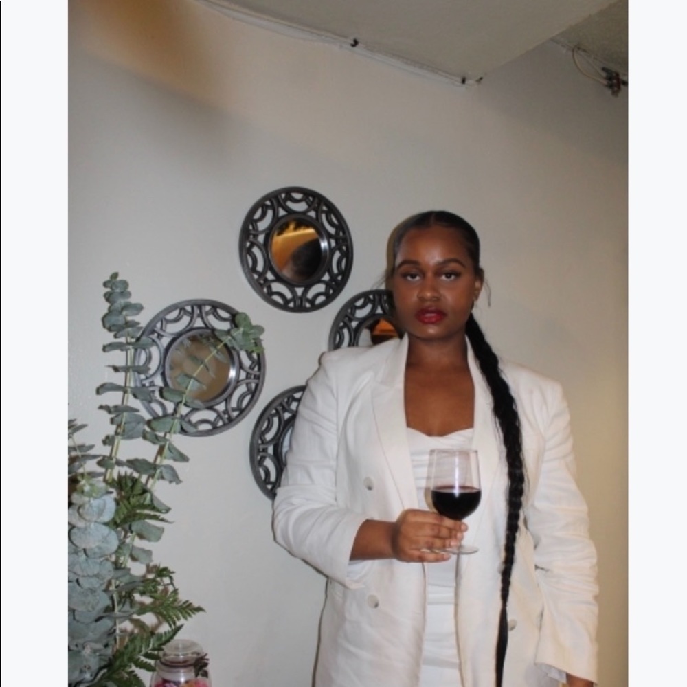 Meet your Posher, Jordana